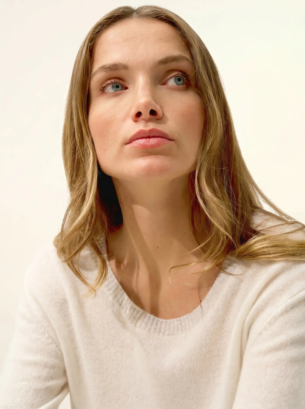 FLORÉA Sweater Boat Neck Heather Pearl Grey and Ivory