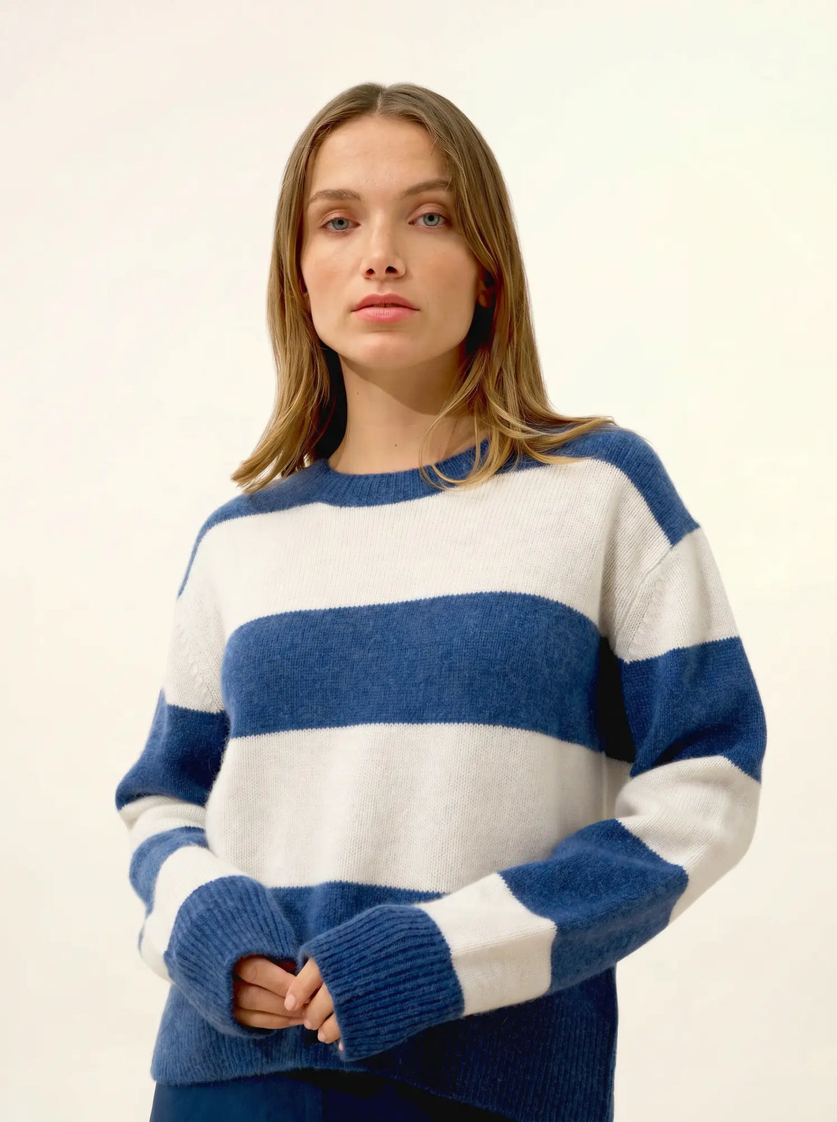 AMARANTE Pull Col Rond 6 Fils Blanc Chiné et Océan Chiné