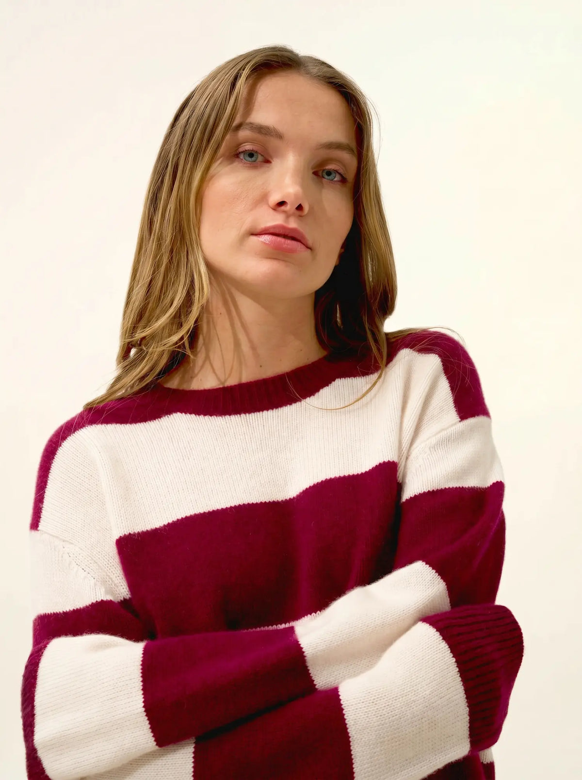 AMARANTE Pullover Rundhalsausschnitt 6-fädig Bordeaux und Elfenbein