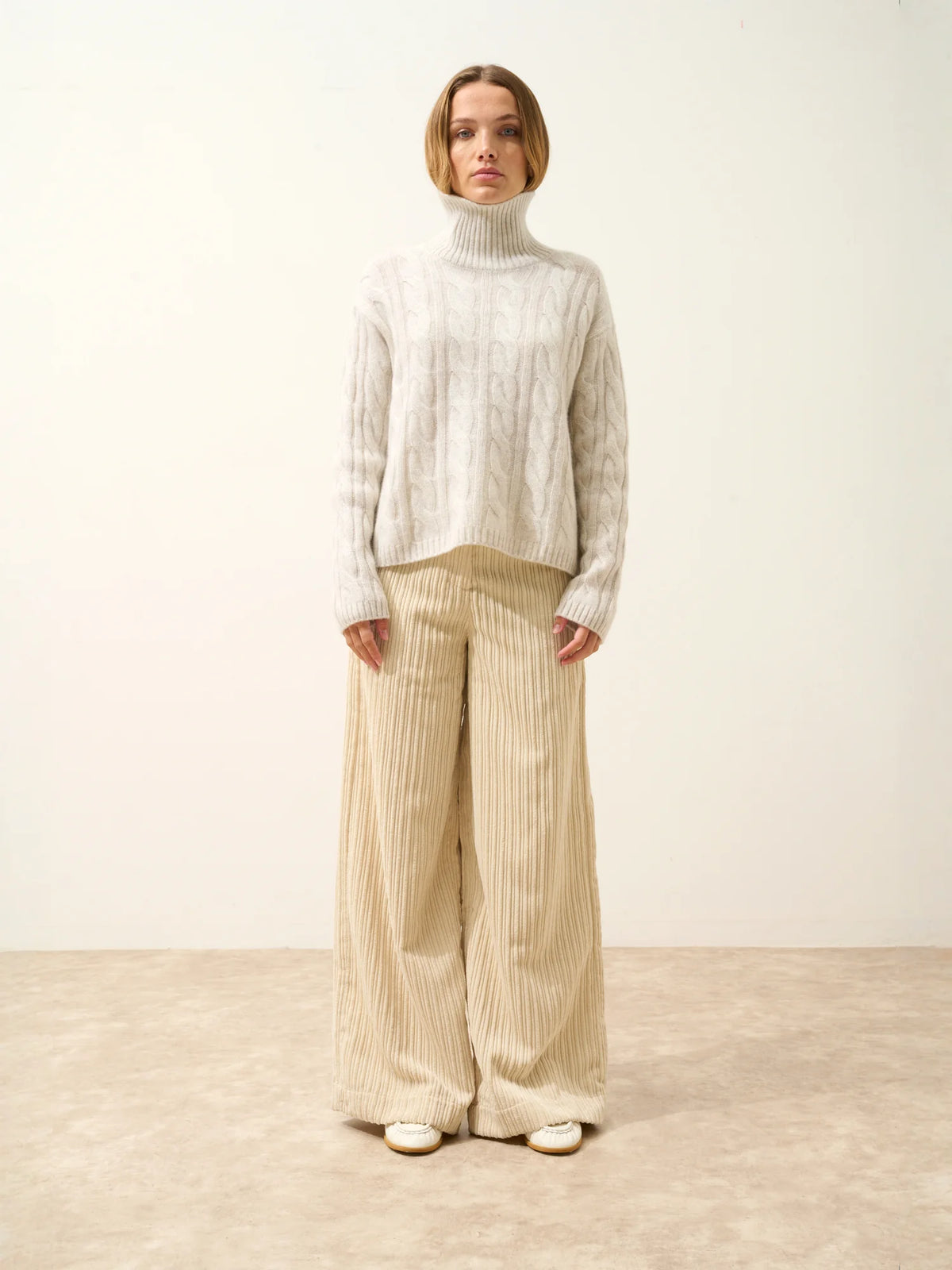ALESSIA Pullover Rollkragen 6-fädig Perlgrau meliert