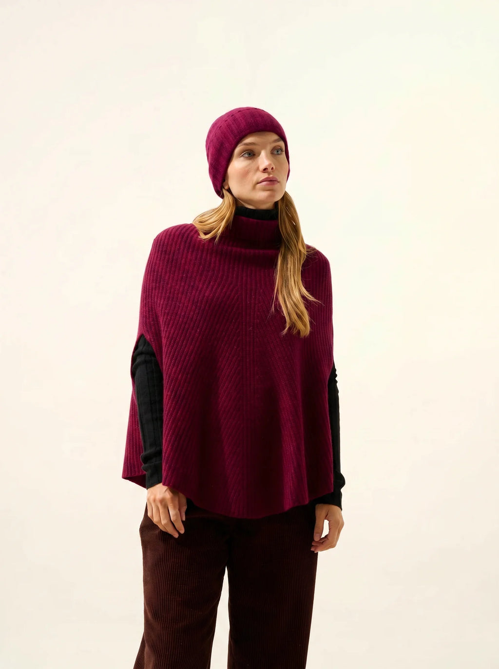 JIN Mütze 6-fädig Bordeaux