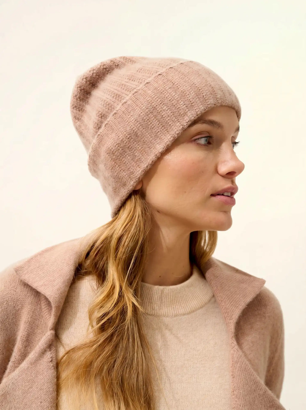 JIN Beanie 6 Ply Heather Camel
