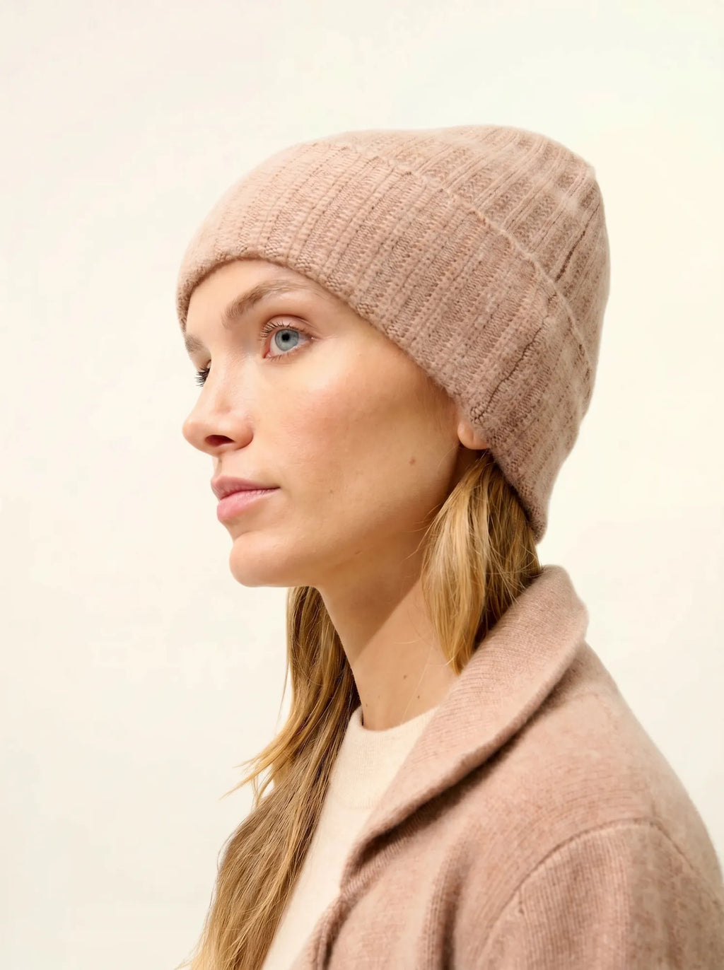 JIN Beanie 6 Ply Heather Camel