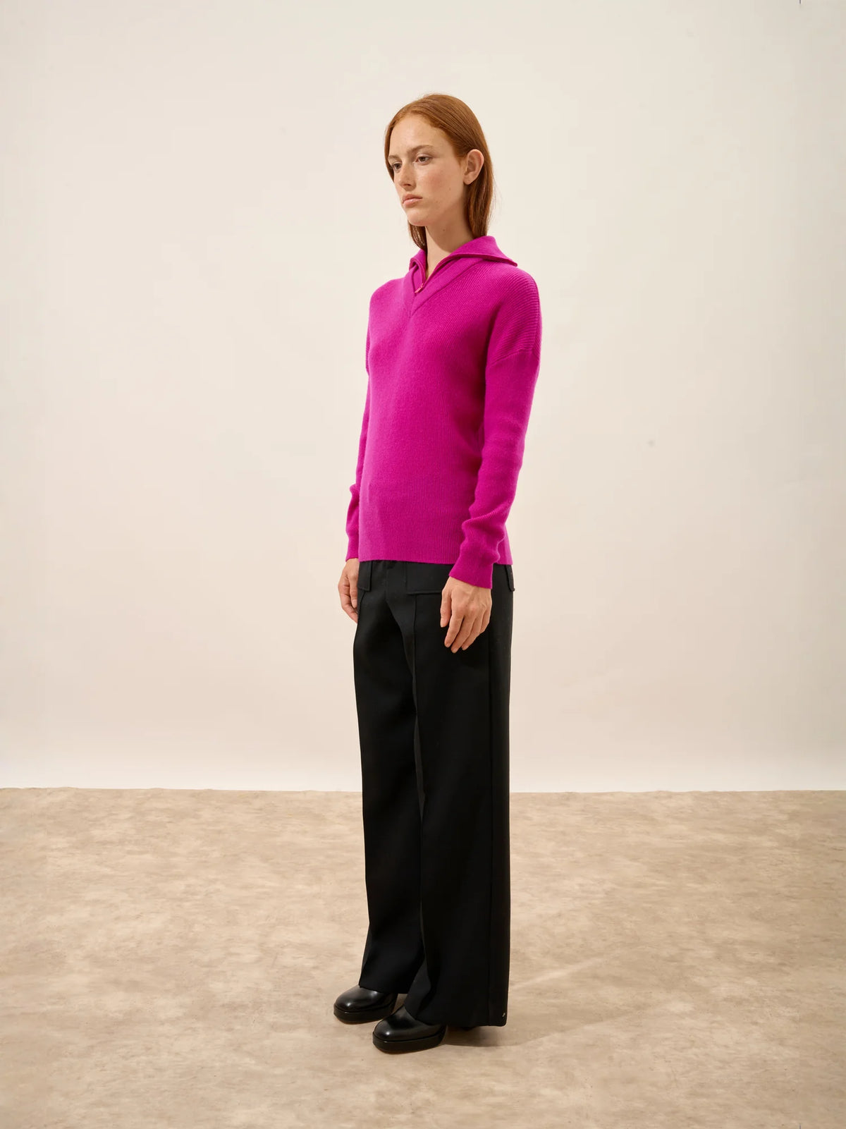 FELISIA Sweater Trucker Neck Magenta