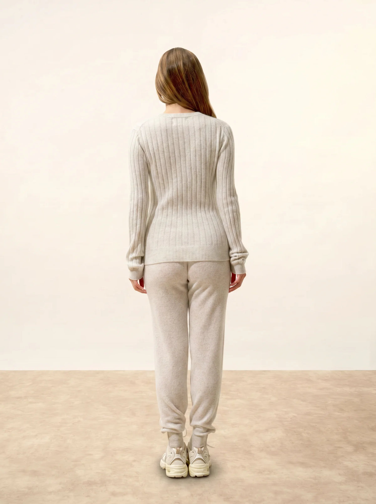 LORANA Sweater Crew Neck 4 Ply Heather Pearl Grey