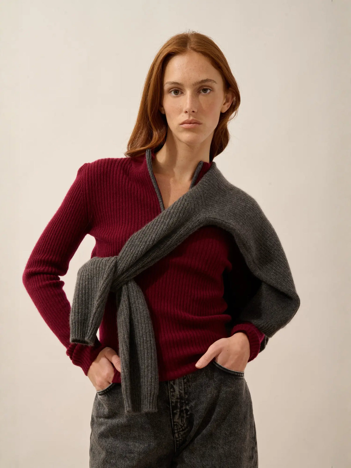 CASSILDA Pullover Truckerkragen Bordeaux und Anthrazit meliert
