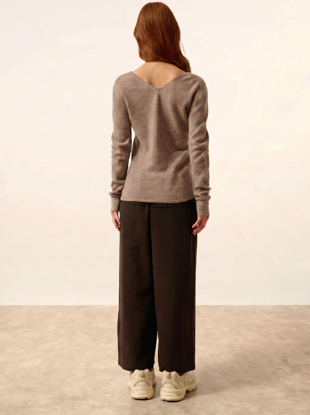 MIRELLA Sweater V-Neck Front and Back Heather Caribou