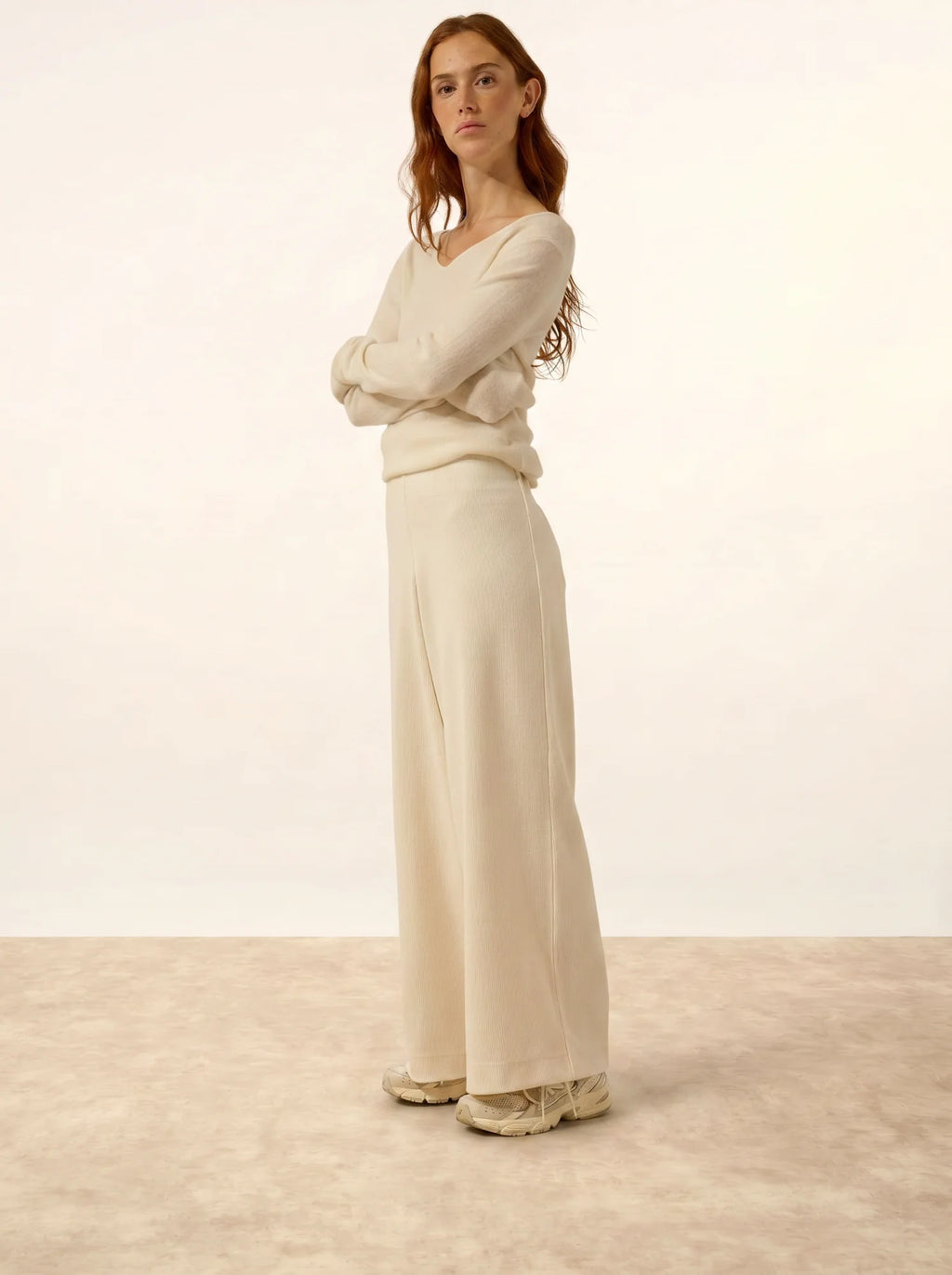 MIRELLA Pullover V-Ausschnitt vorne und hinten Elfenbein