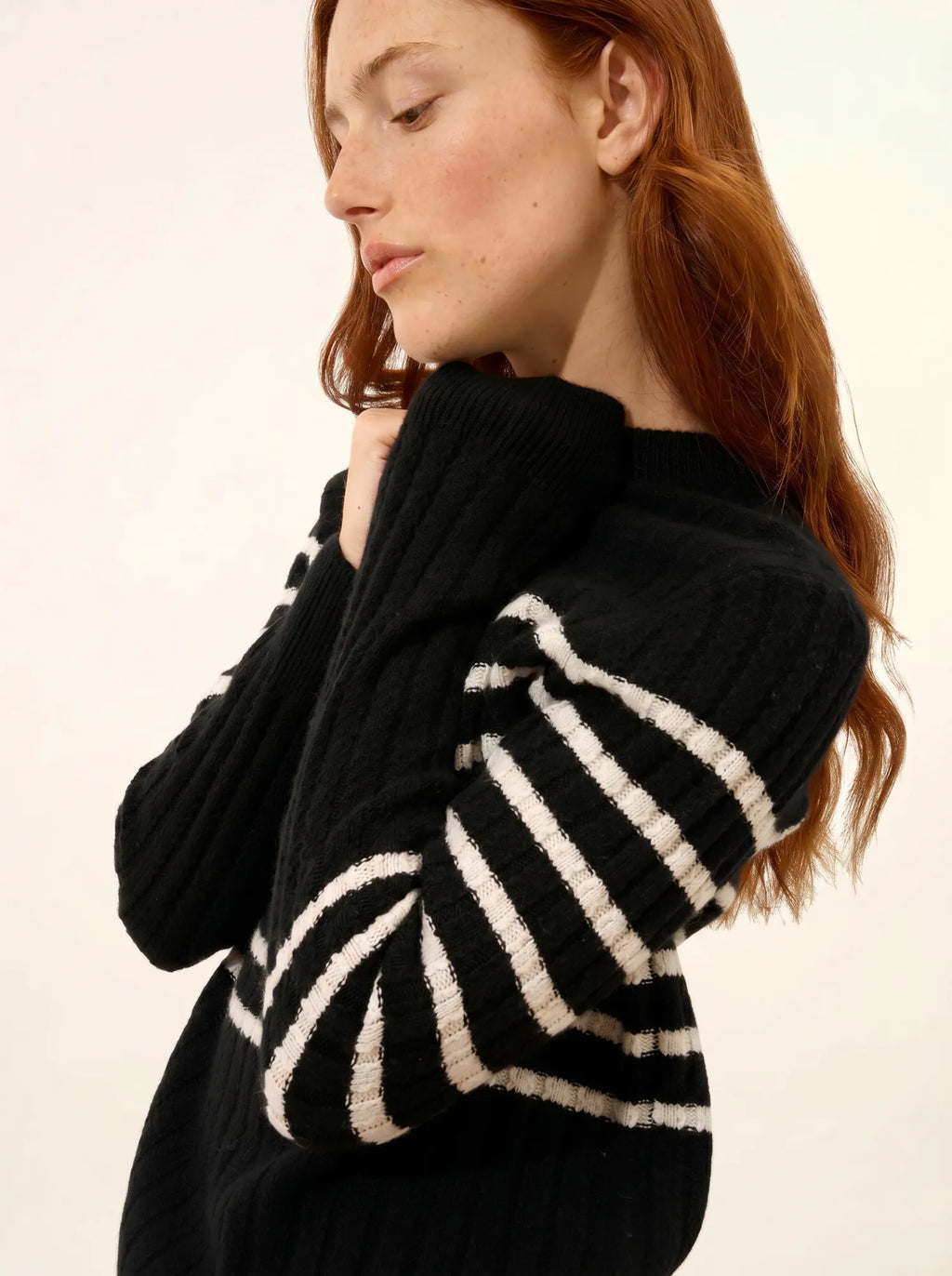 SYLVANA Sweater Crew Neck 4 Ply Black and Ivory