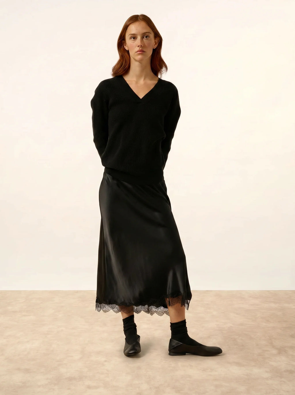 ISALUNE Pullover V-Ausschnitt Schwarz