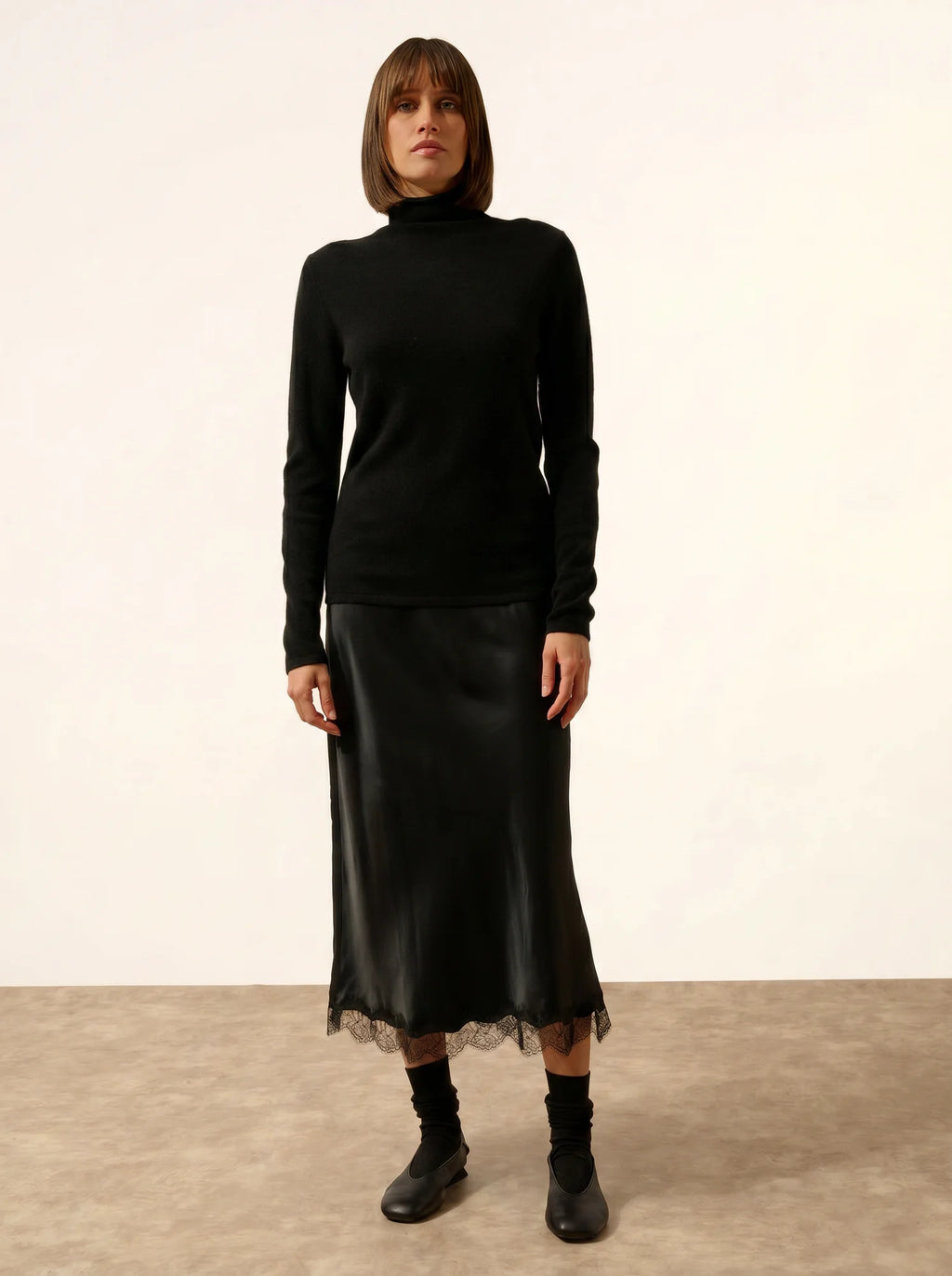 LYSANDRA Pull Col Roulé Noir