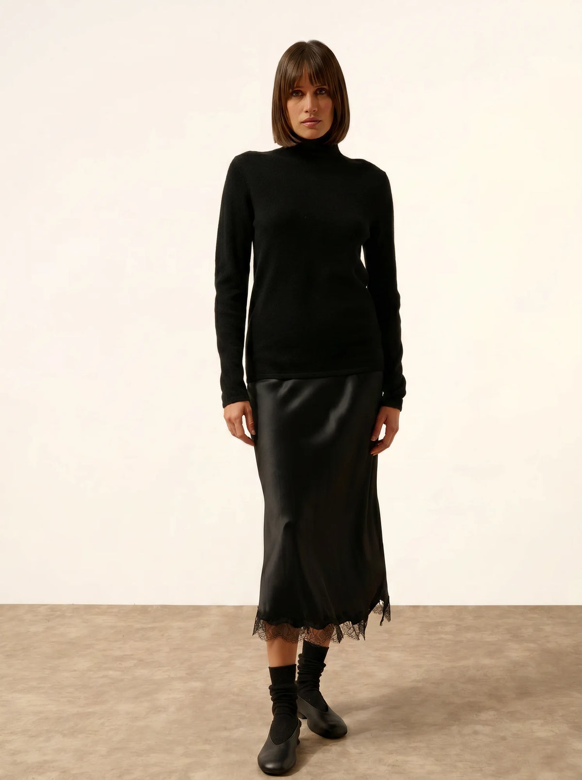 LYSANDRA Pull Col Roulé Noir