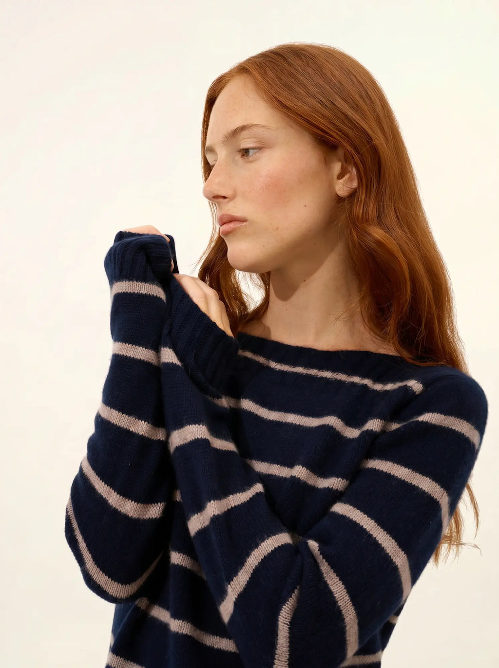 GAÏA Sweater Boat Neck 4 Ply Navy and Heather Caribou