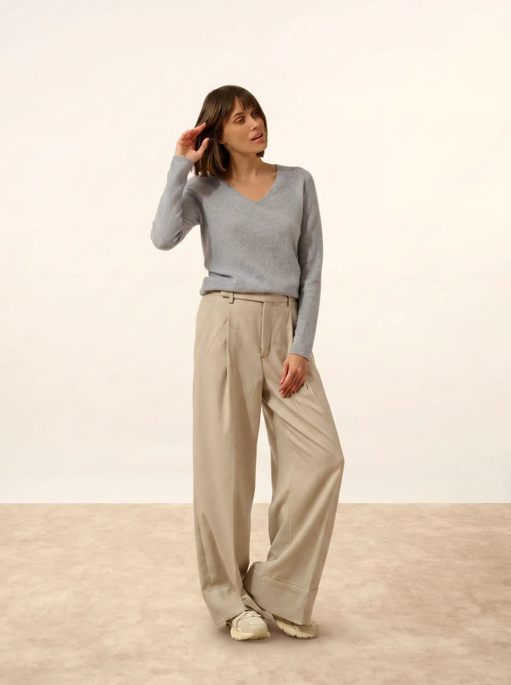 JOAN Pullover V-Ausschnitt Elfenbeinblau