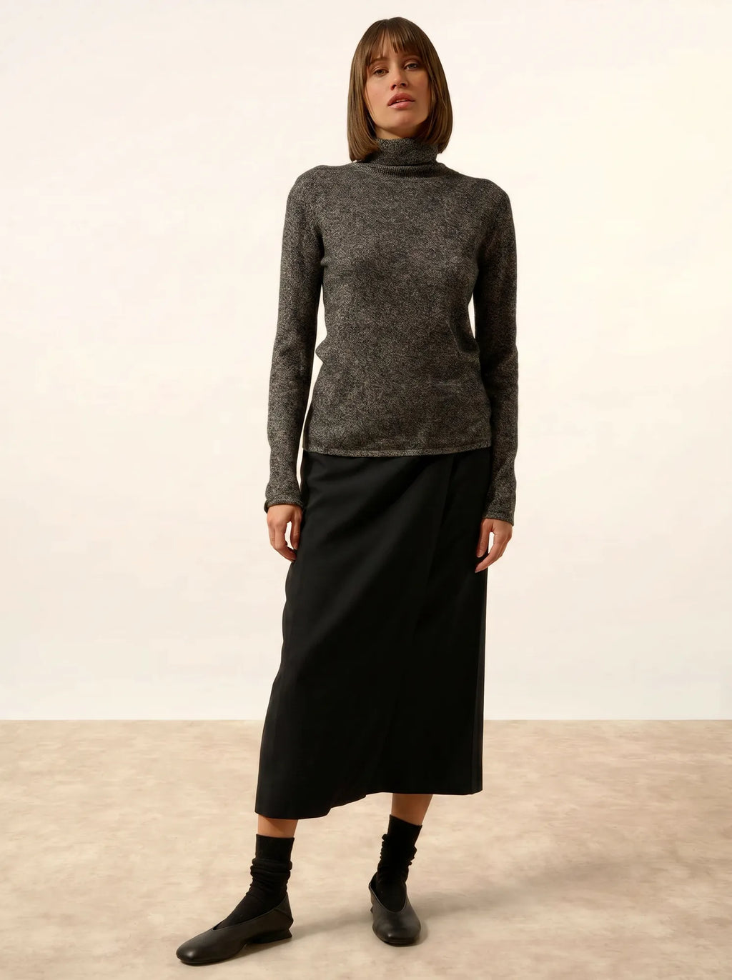 AVA Pull Col Roulé Noir et Blanc