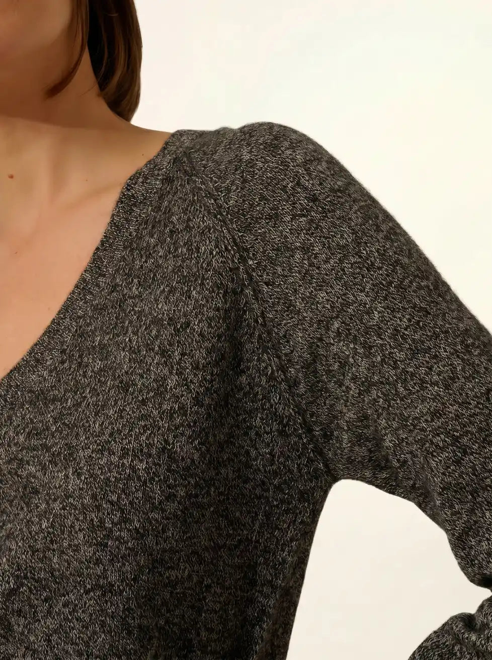 PHOEBE Pull Col V Noir et Blanc
