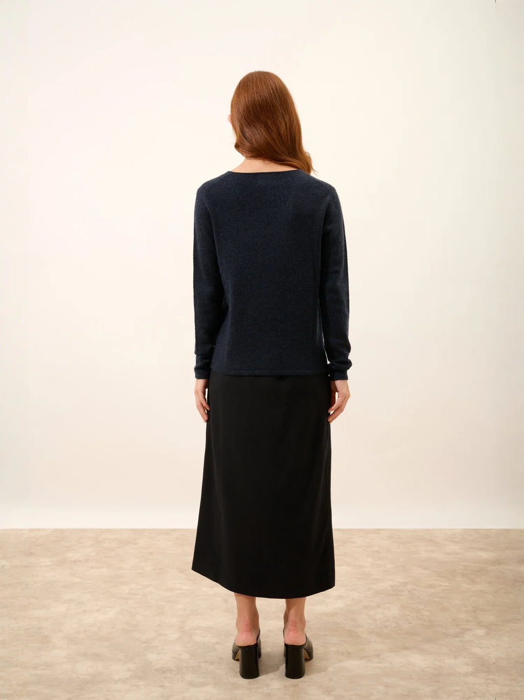 JOAN Pull Col V Caviar