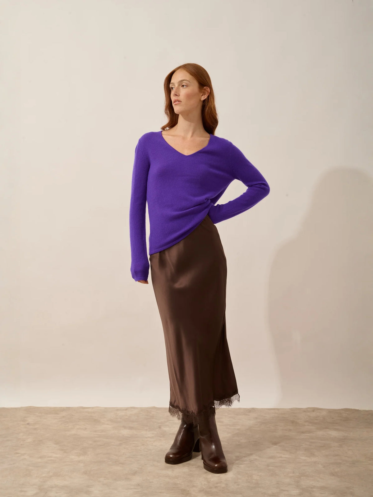 JOAN Pull Col V Gentiane