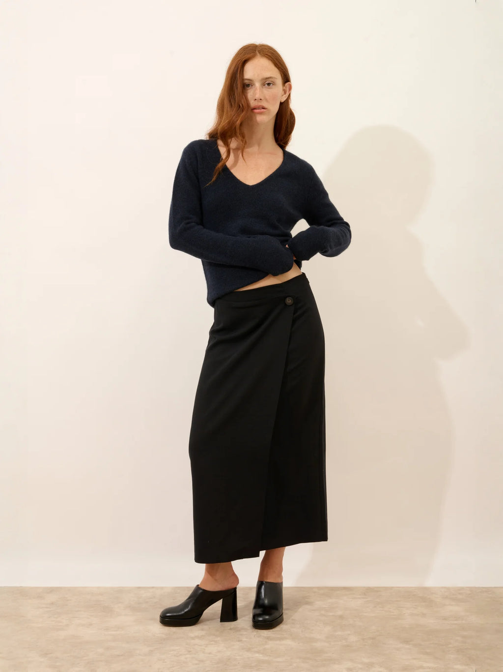 ABBY Pull Col V 4 Fils Caviar