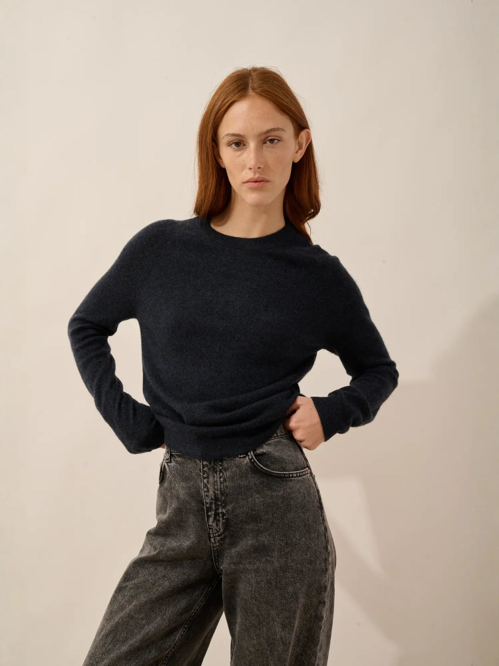 JANE Pullover Rundhalsausschnitt Kaviar