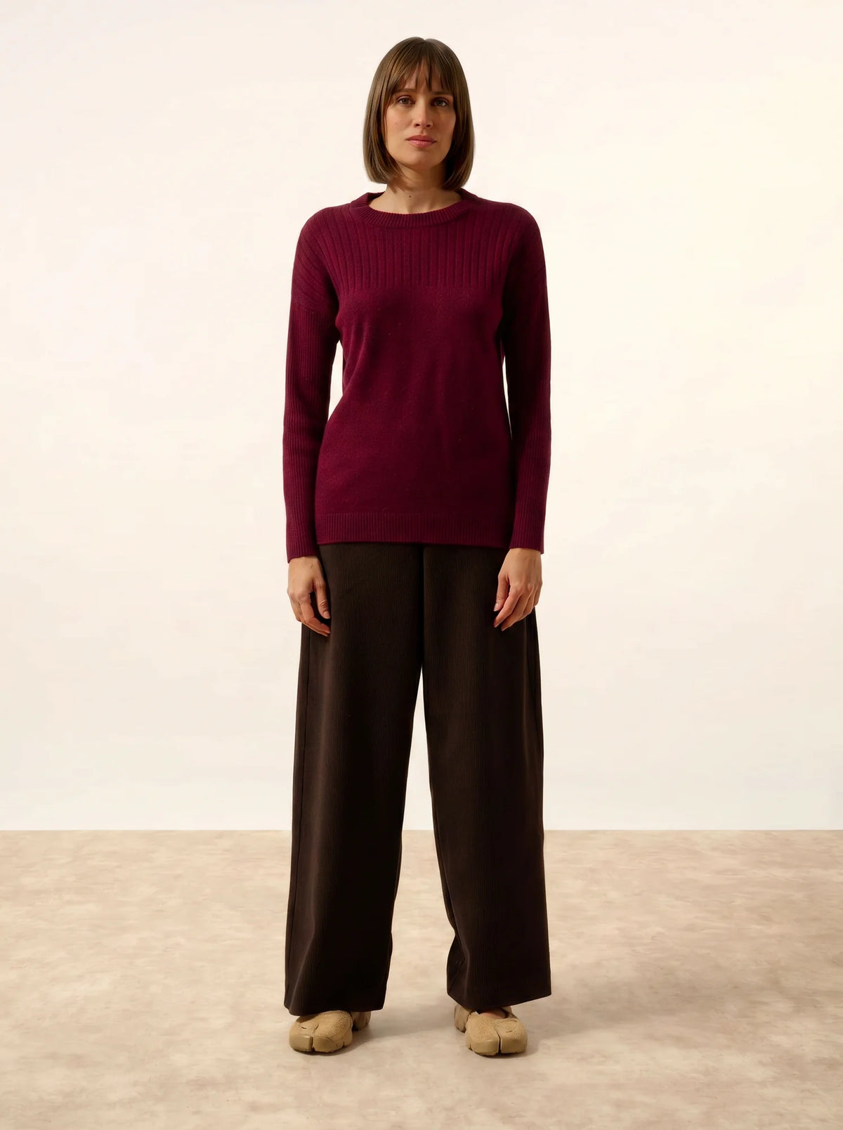 ALVERIS Pull Col Rond Bordeaux