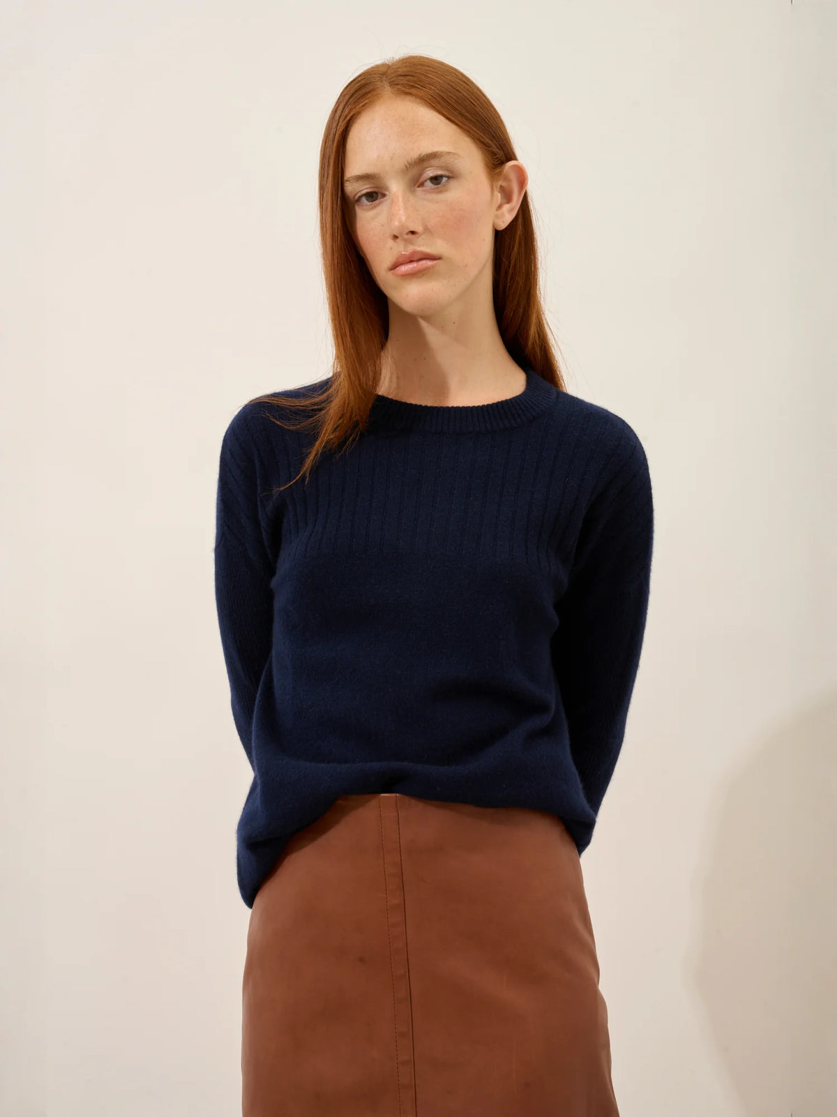 ALVERIS Pull Col Rond Bleu Marine