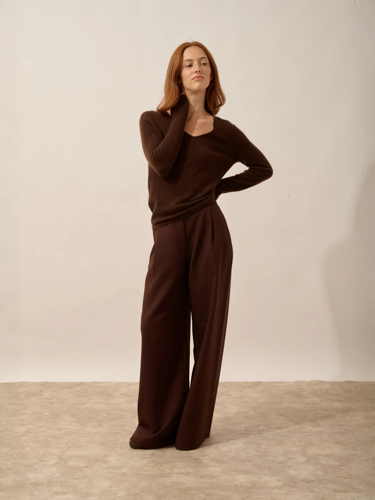 JOAN Pull Col V Café