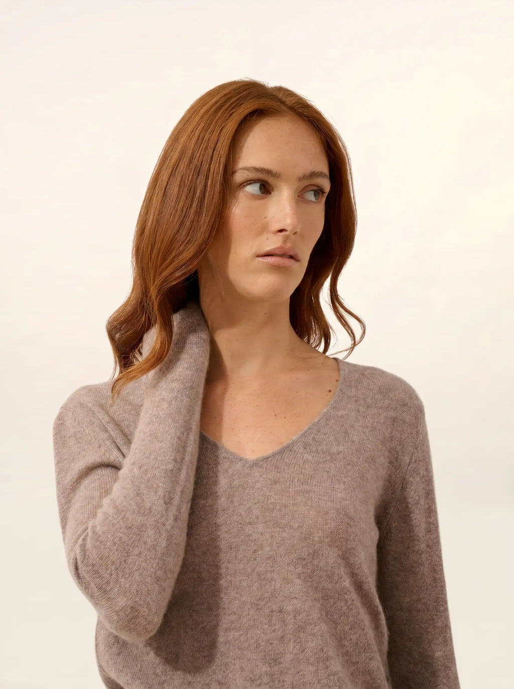 JOAN Sweater V-Neck Heather Caribou