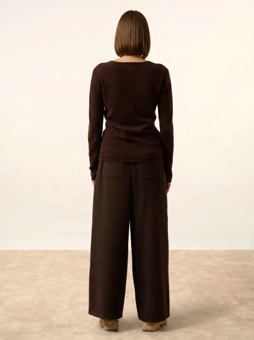 JOAN Pull Col V Choco