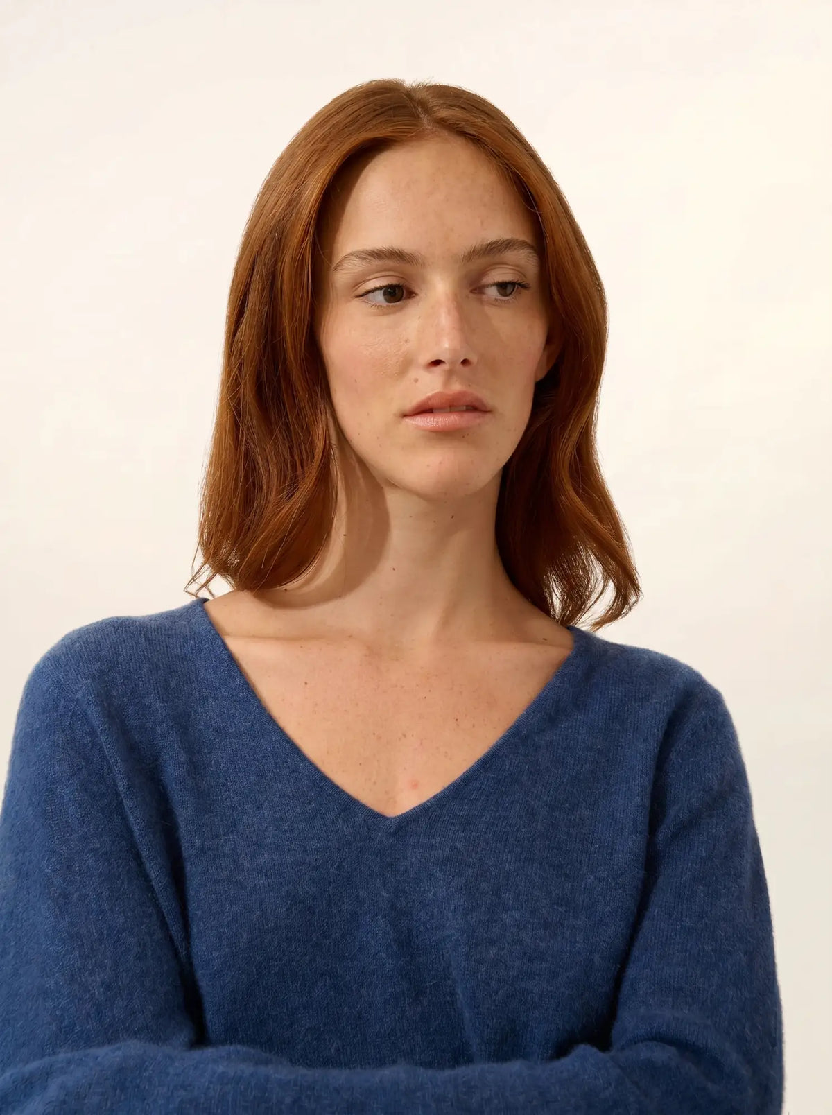 JOAN Pullover V-Ausschnitt Ozeanblau meliert