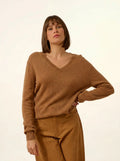 NORA Pull Col V Noisette