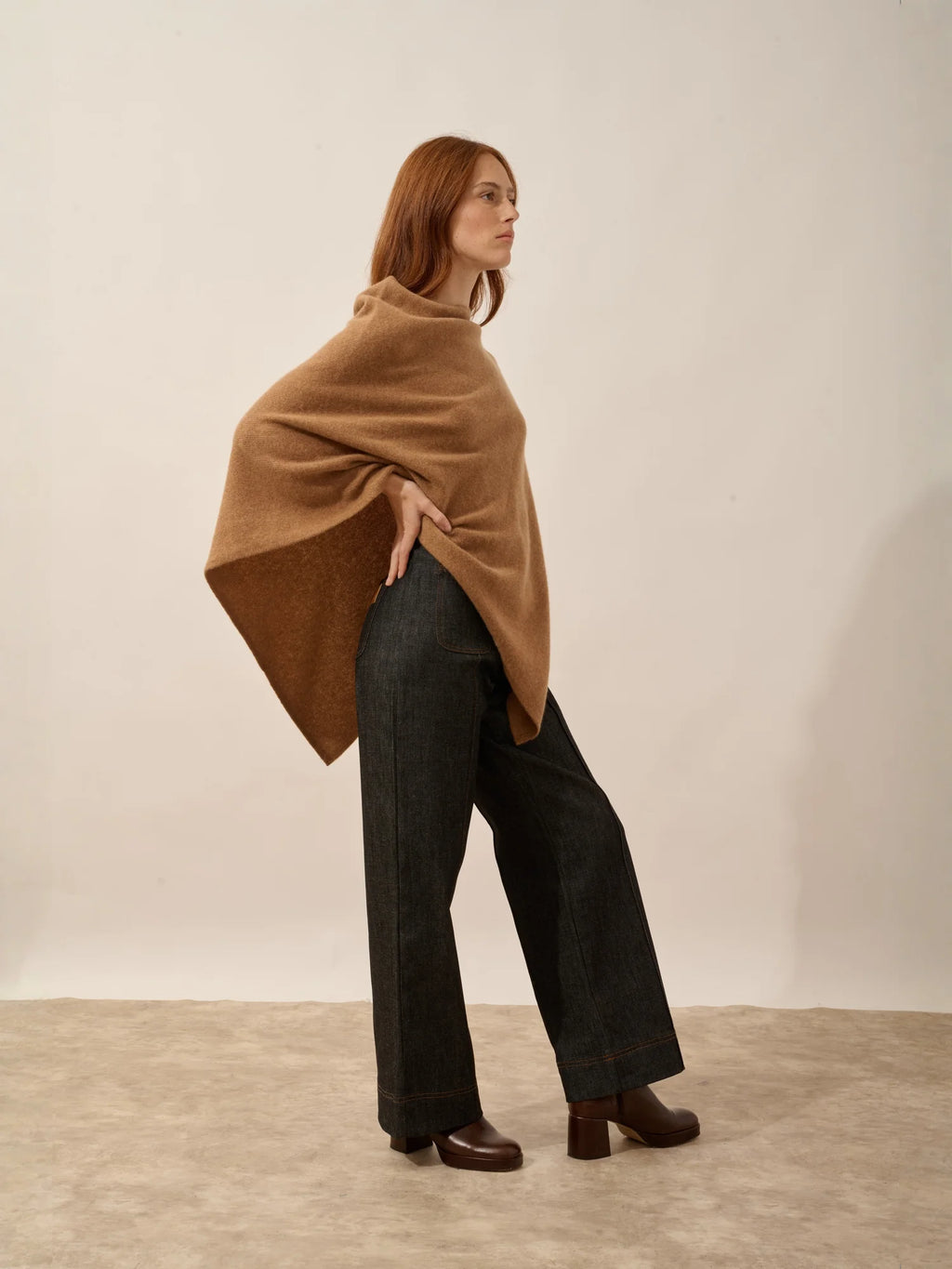 SALLY Poncho 4 Ply Hazelnut