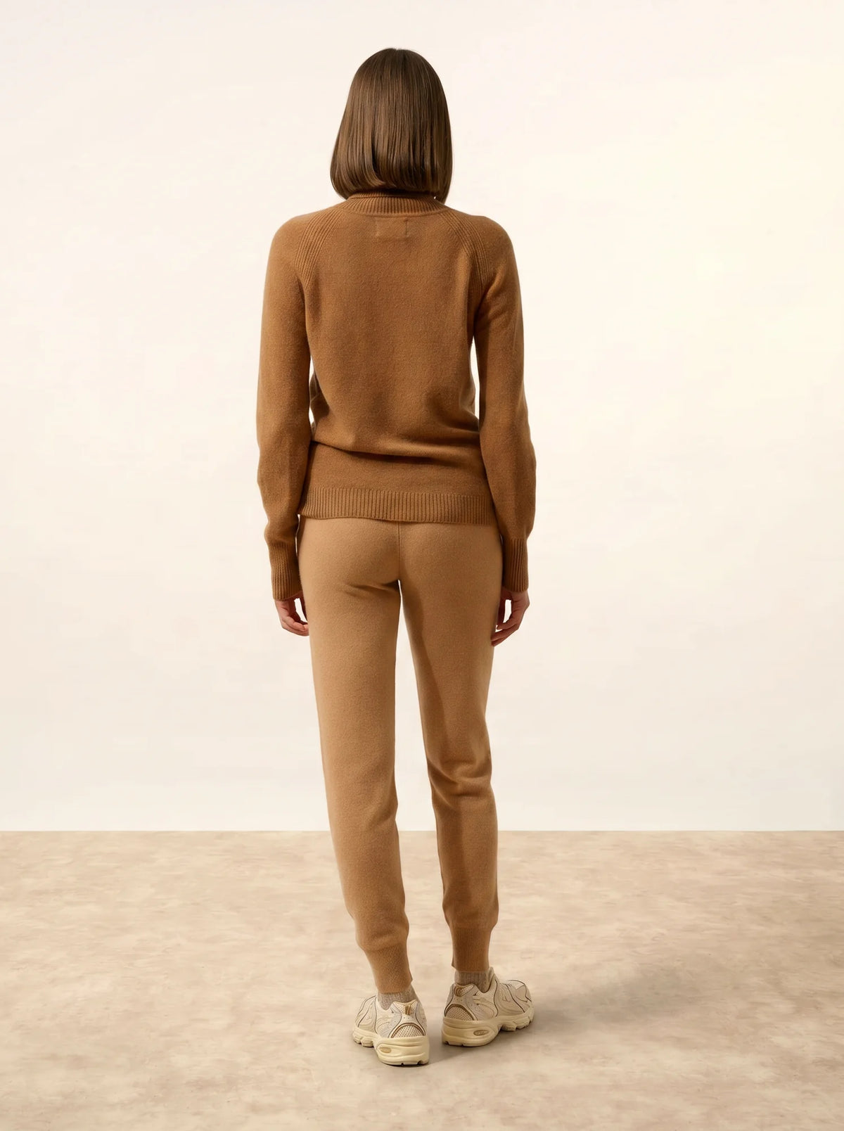 LILLY Pull Col Roulé Noisette