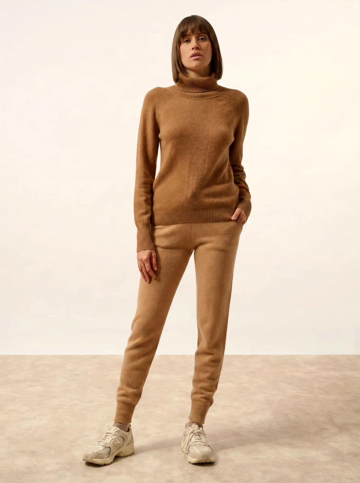 LILLY Pull Col Roulé Noisette
