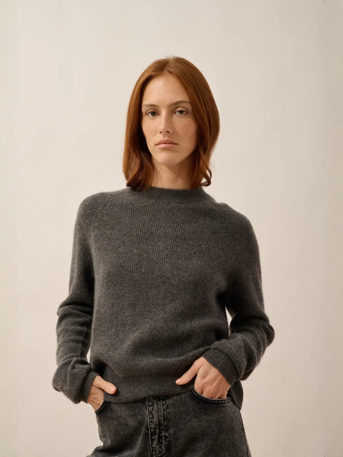 JONA Sweater Crew Neck Zipped Back Heather Charcoal