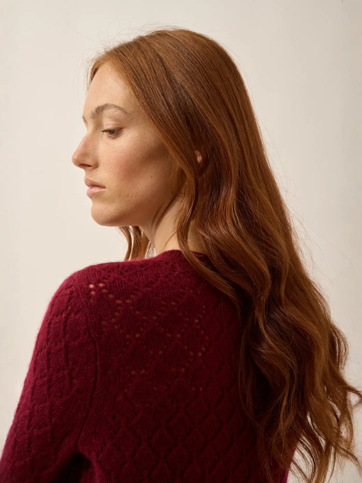 NADIA Sweater Crew Neck 8 Ply Burgundy