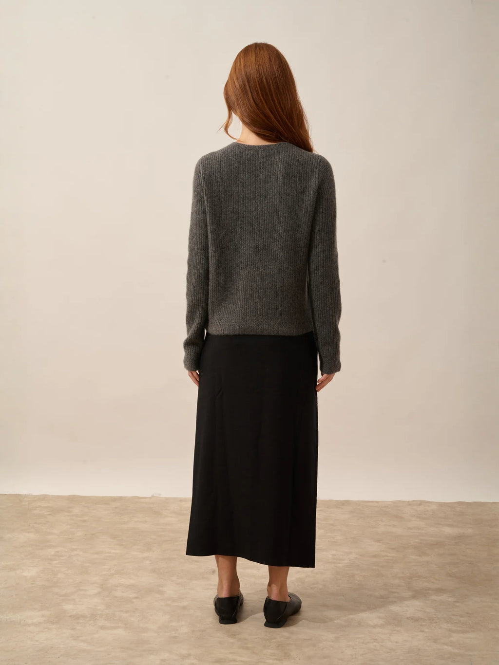 SIGRUN Sweater Crew Neck 4 Ply Heather Charcoal