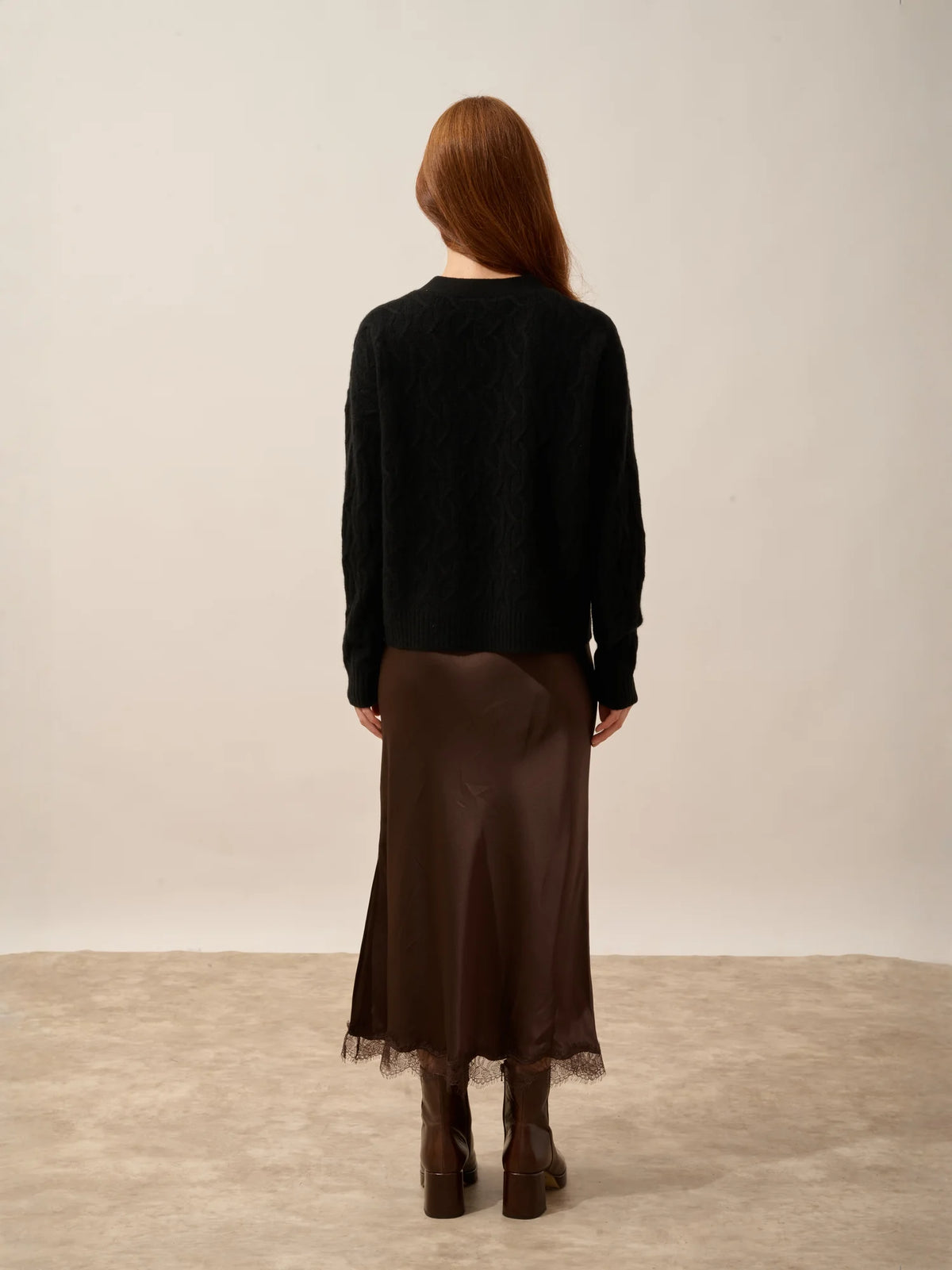 SYSTA Strickjacke V-Ausschnitt 4-fädig Schwarz