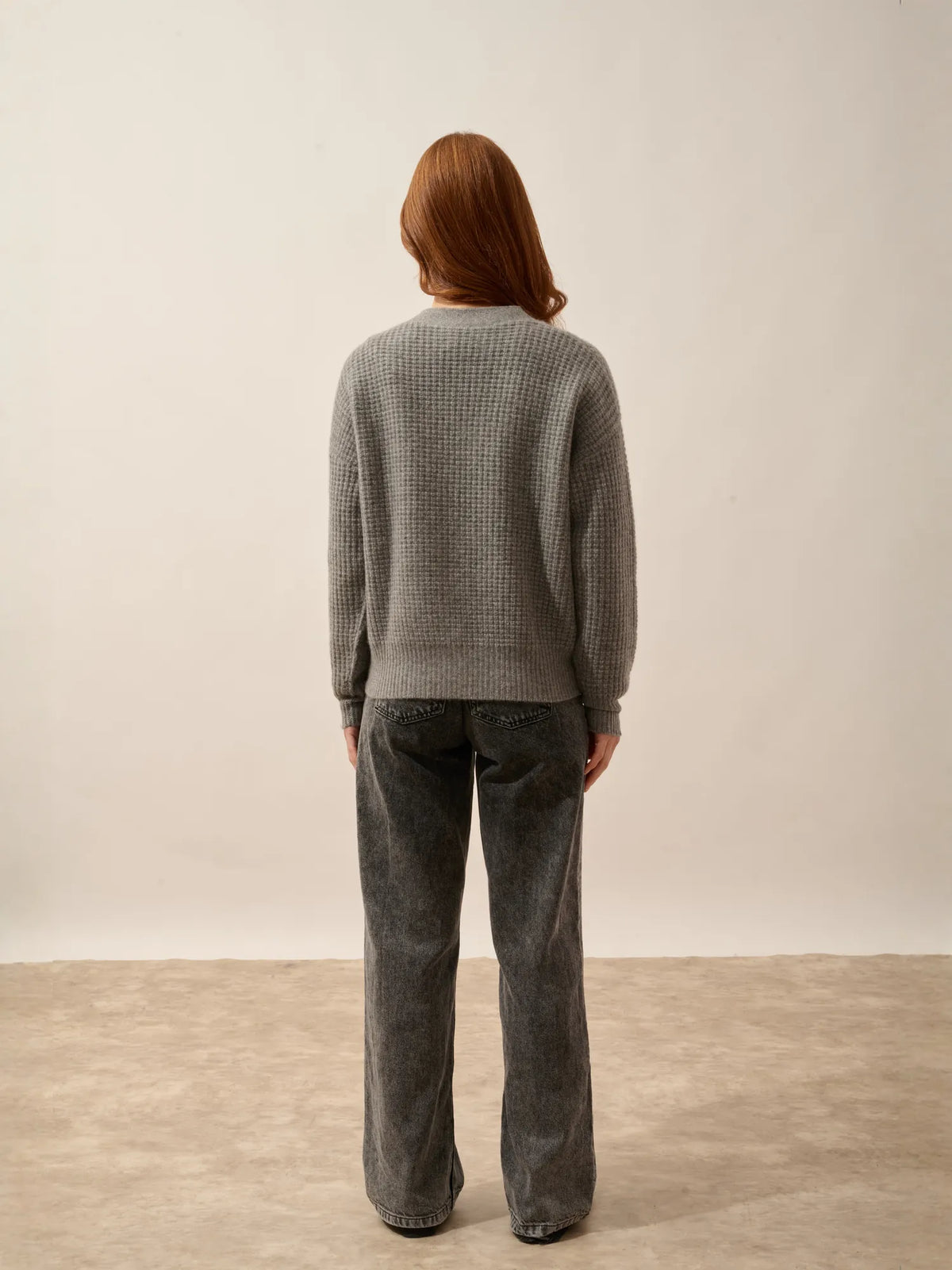 CLARA Cardigan V-Neck 6 Ply Heather Flannel