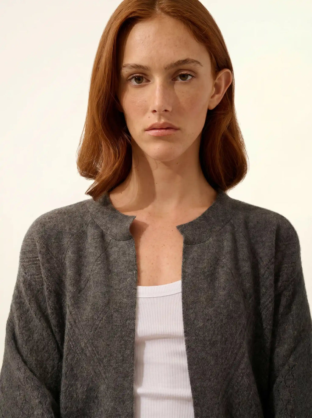 MYA Vest Open Crew Neck Heather Charcoal