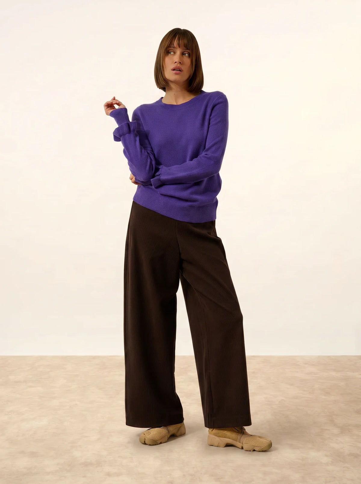 ELAREA Sweater Crew Neck Ruffled Cuffs Amethyst
