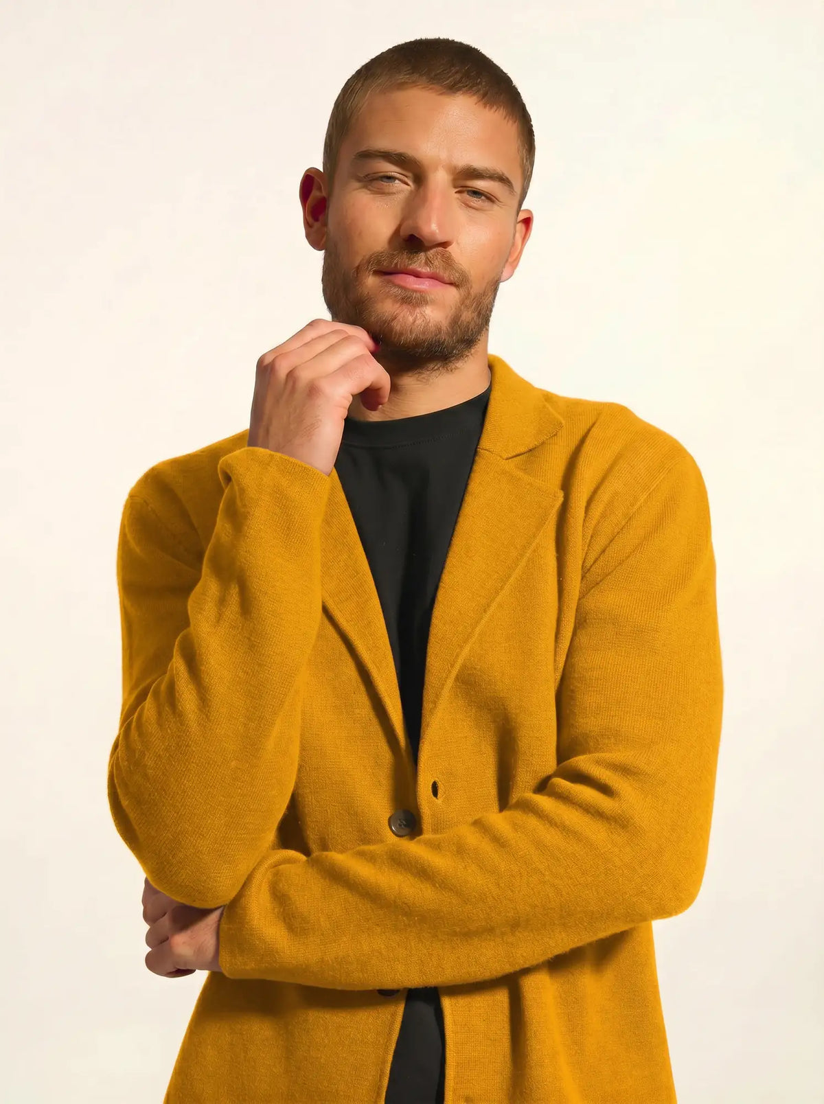 ALVAR veste boutonnée col tailleur curcuma