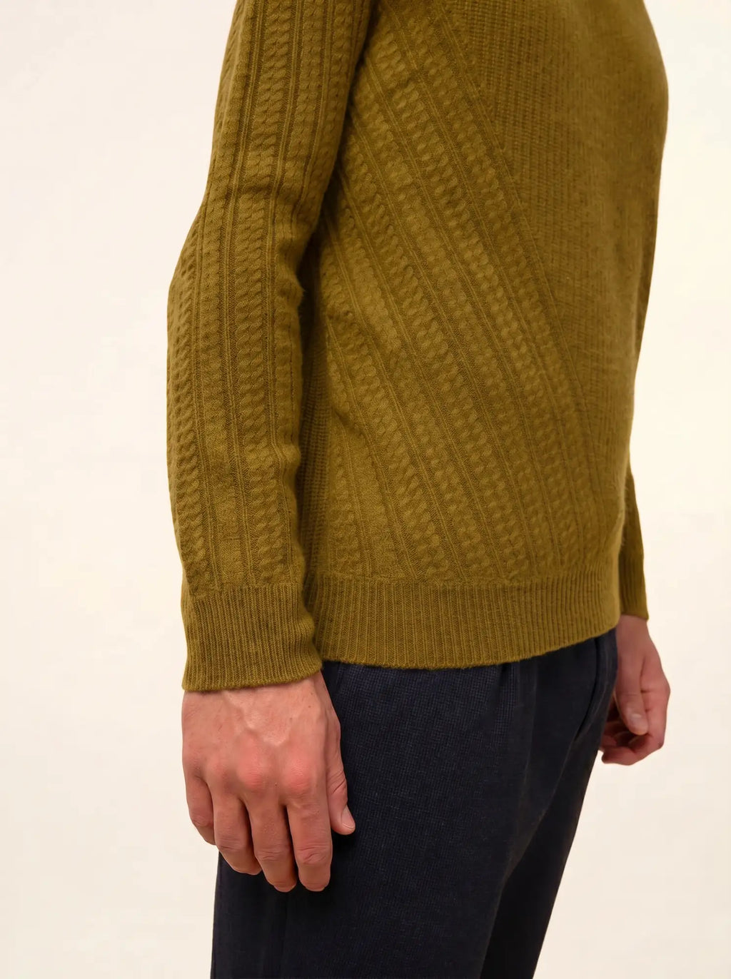 LUKKA Sweater Crew Neck 4 Ply Gold