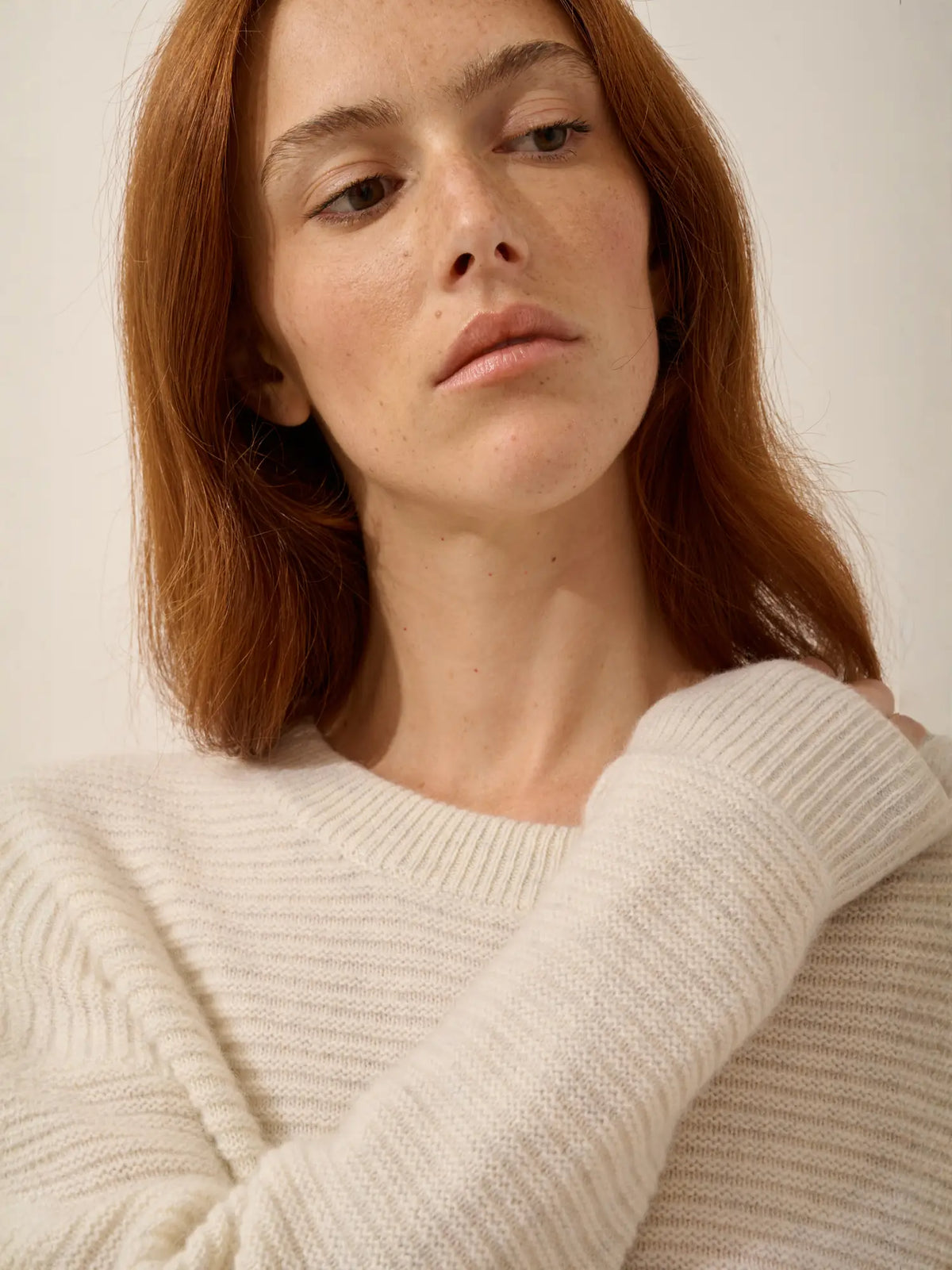 LOUNA Sweater Crew Neck 4 Ply Heather White