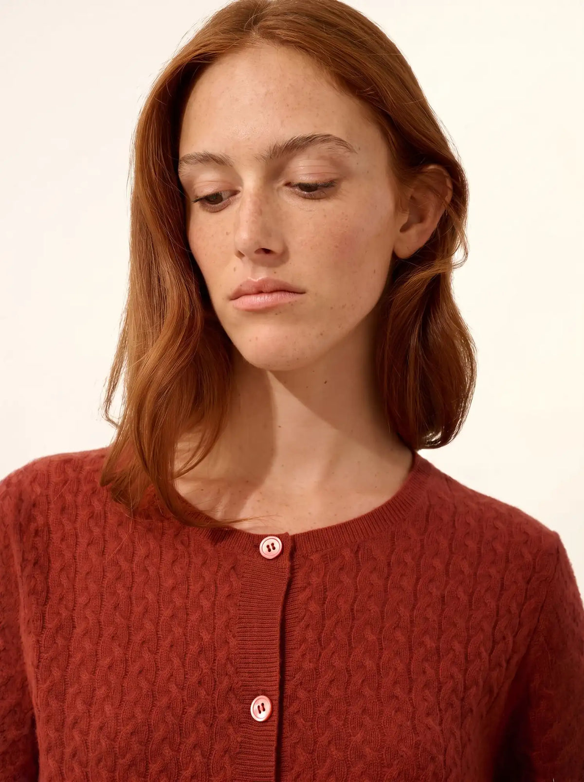 LAURA Cardigan Crew Neck Cherry