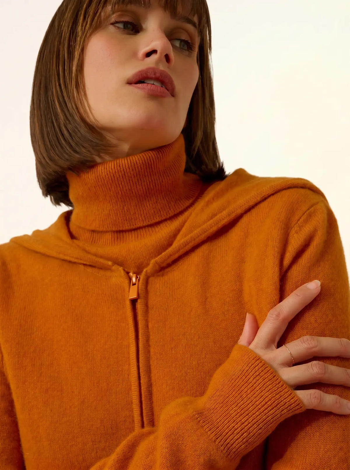 DEBBIE Gilet Zippé Capuche Ocre