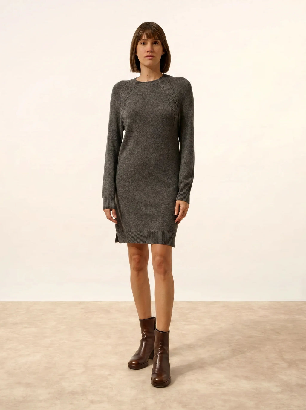SYLVIE Dress Short Crew Neck Heather Charcoal