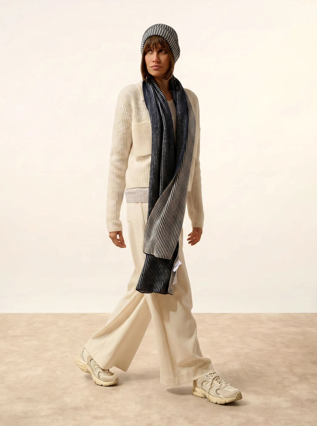 ANTONIO Scarf 4 Ply Navy and Ivory