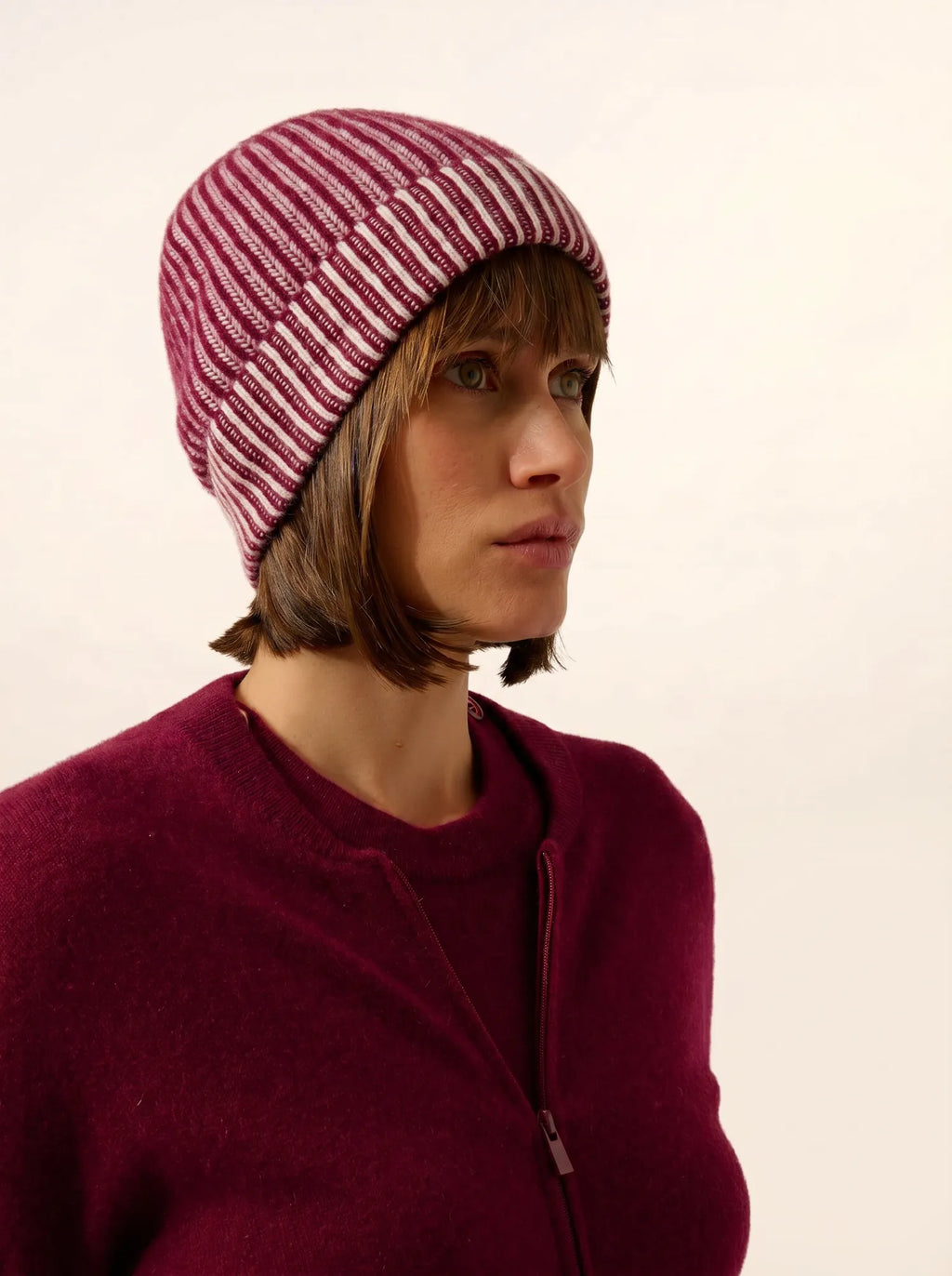 SLOANNE Beanie 4 Ply Burgundy and Ivory