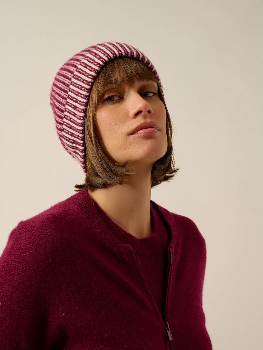 SLOANNE Beanie 4 Ply Burgundy and Ivory